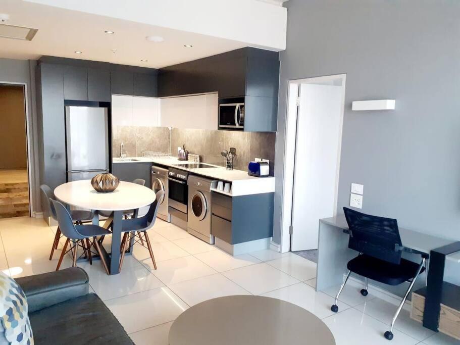530 On The Parks Apartment Johannesburg Bagian luar foto
